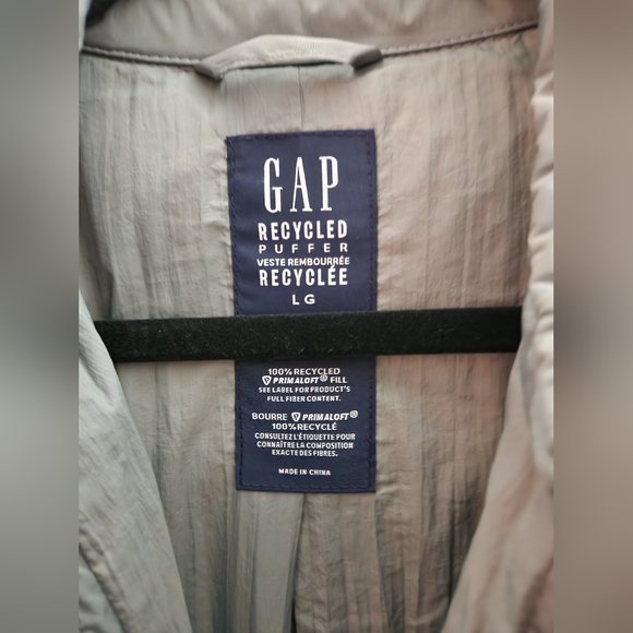 GAP Puffer - Picture 2 of 2